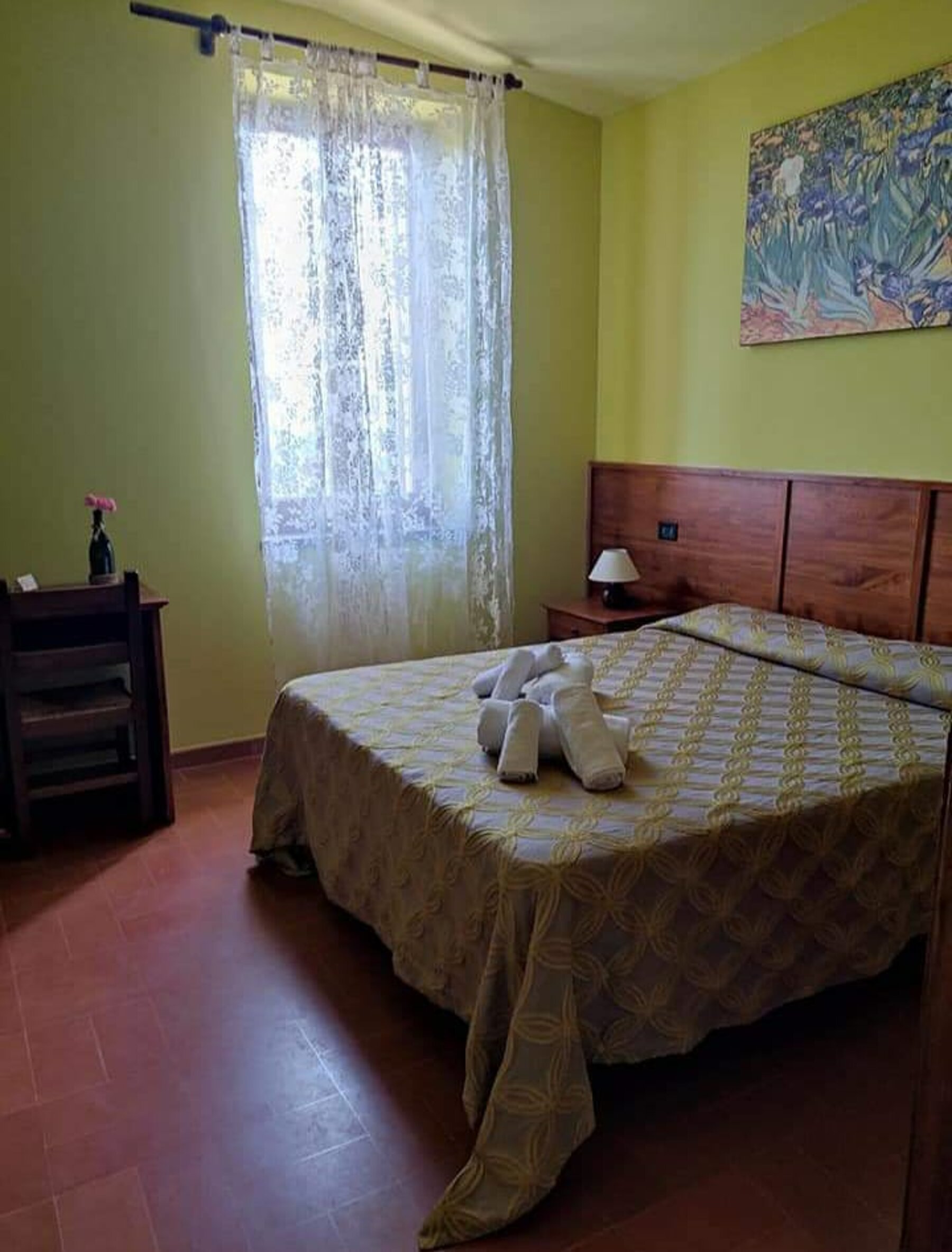 Una camera matrimoniale